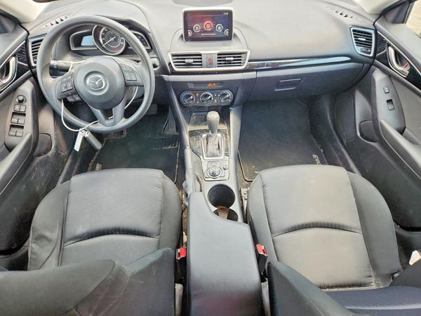2016 MAZDA 3 SV/Base