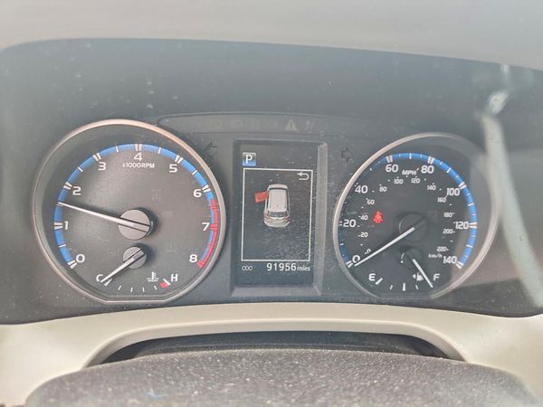 2017 TOYOTA RAV4 LE