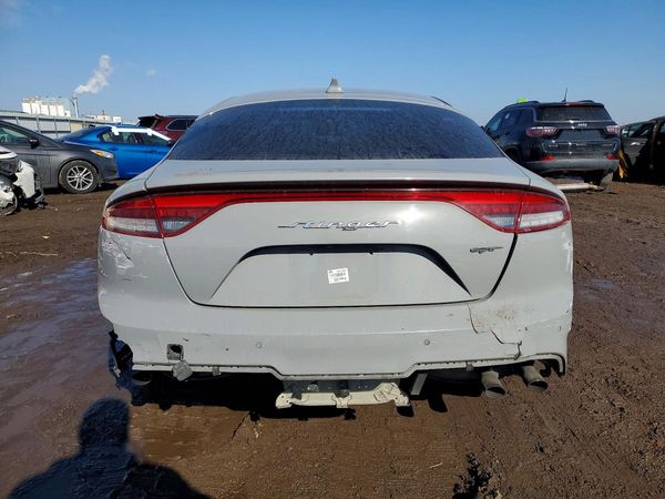 2022 KIA STINGER