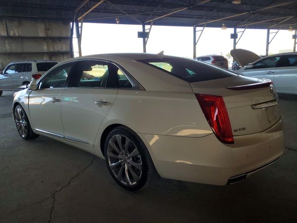 2013 CADILLAC XTS Premium