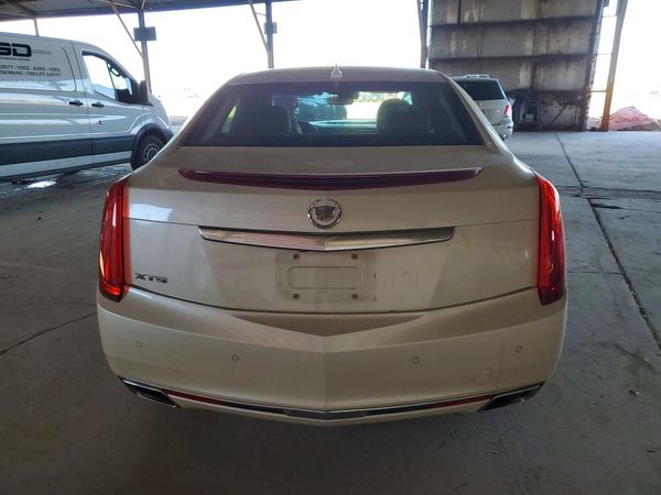 2013 CADILLAC XTS Premium