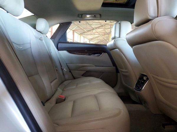 2013 CADILLAC XTS Premium