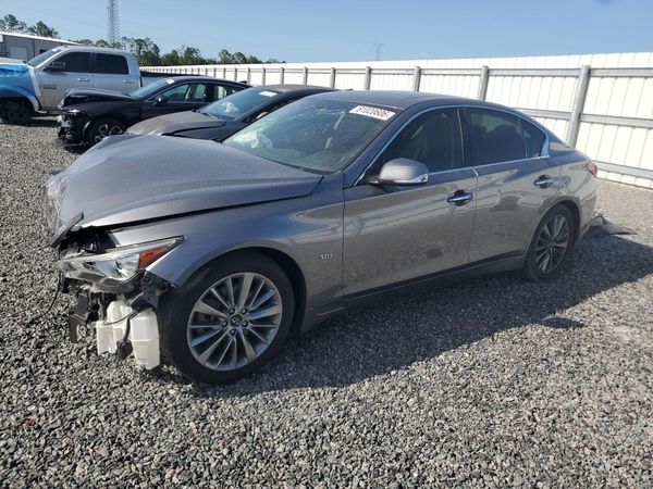 2020 INFINITI Q50