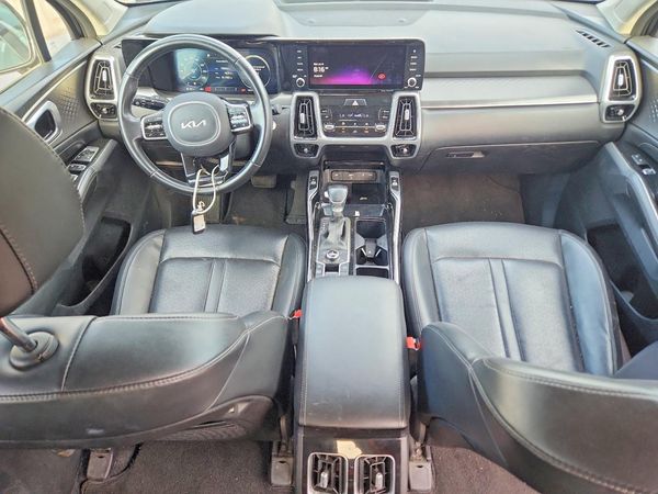 2023 KIA SORENTO