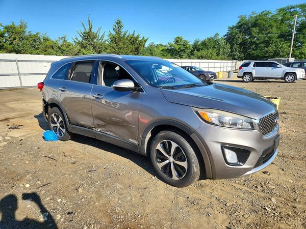 2016 KIA SORENTO