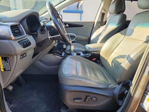2016 KIA SORENTO