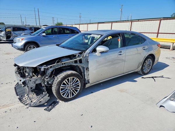 2013 LEXUS ES350 — DSFA — Front 3/4
