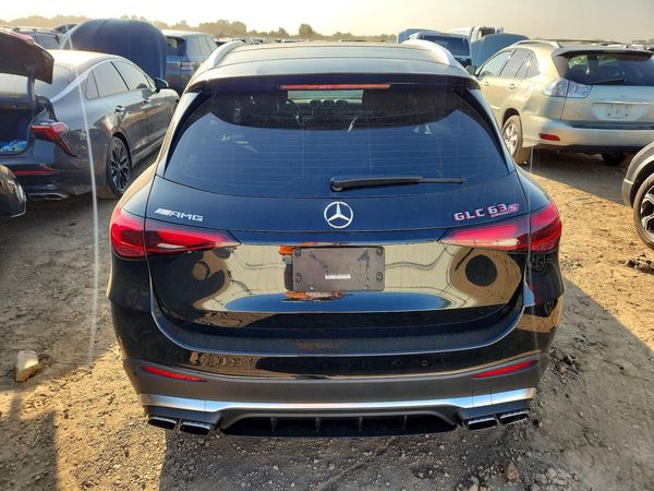 2025 MERCEDES-BENZ GLC AMG GLC63 Se