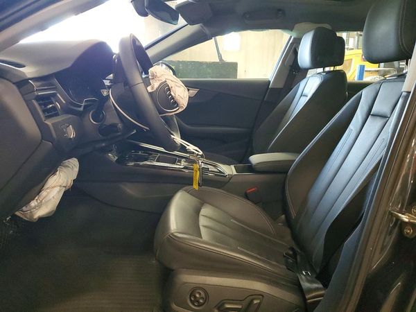 2021 AUDI A4