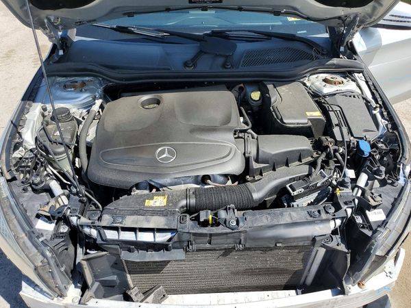 2015 MERCEDES-BENZ CLA CLA250