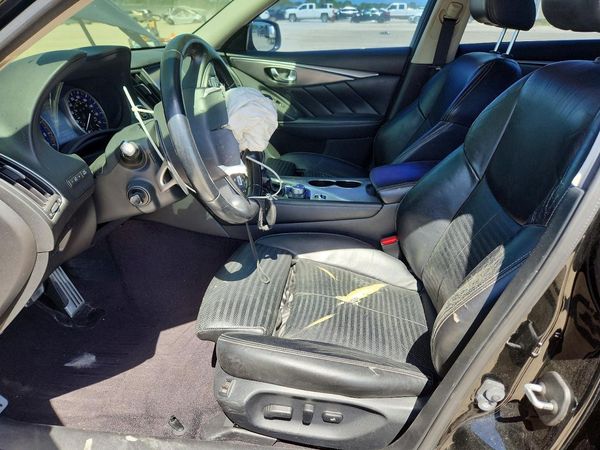 2015 INFINITI Q50 HYBRID