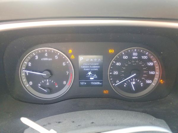 2019 HYUNDAI TUCSON SE