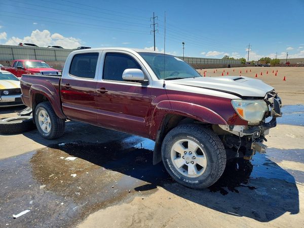 2013 TOYOTA TACOMA Delux