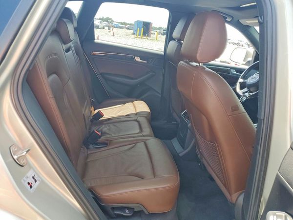 2014 AUDI Q5 Premium Plus