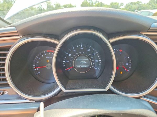 2015 KIA OPTIMA GL - Middle-low