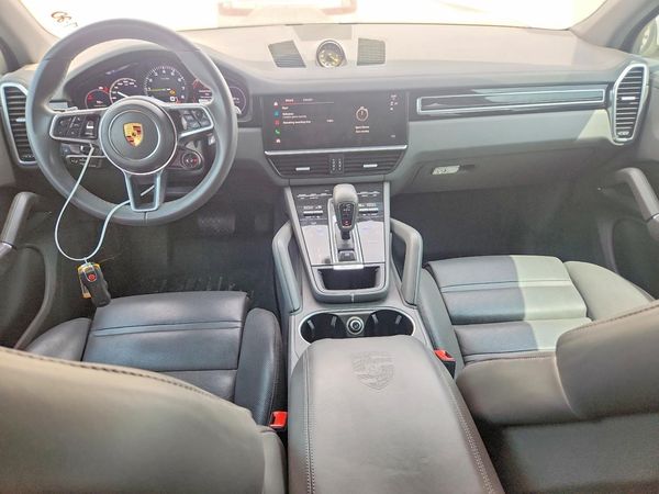 2022 PORSCHE CAYENNE E-Hybrid