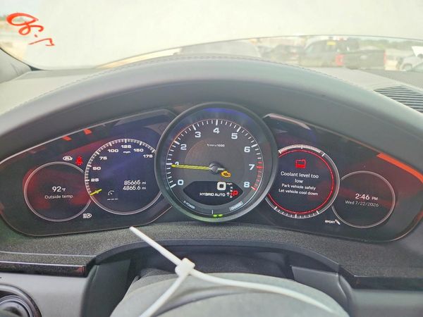 2022 PORSCHE CAYENNE E-Hybrid