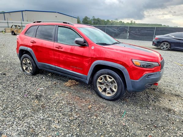 2019 JEEP CHEROKEE TRAILHAWK 4X4