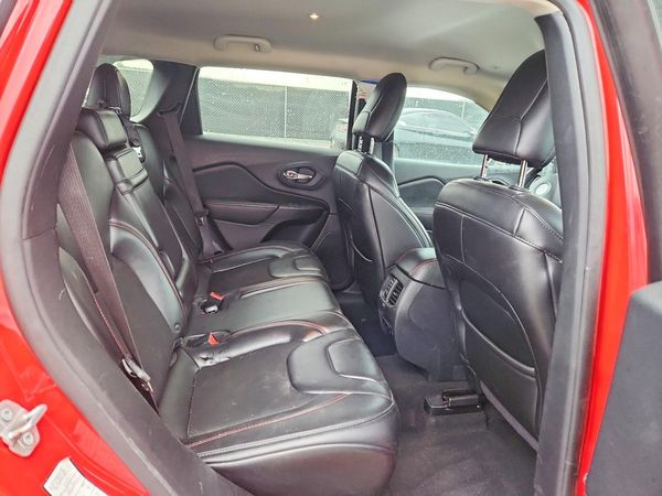 2019 JEEP CHEROKEE TRAILHAWK 4X4