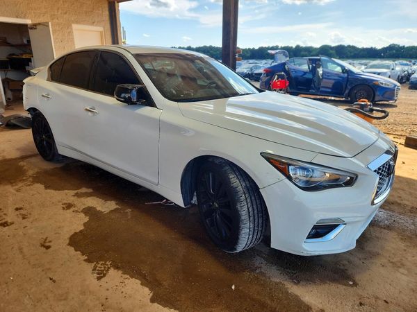 2018 INFINITI Q50