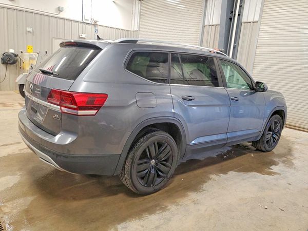 2018 VOLKSWAGEN ATLAS 4Motion Launch Model