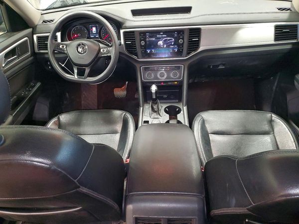 2018 VOLKSWAGEN ATLAS 4Motion Launch Model