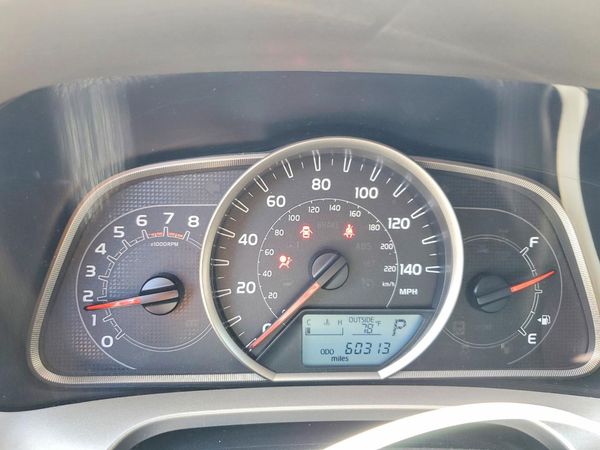 2015 TOYOTA RAV4 XLE (M Grade)
