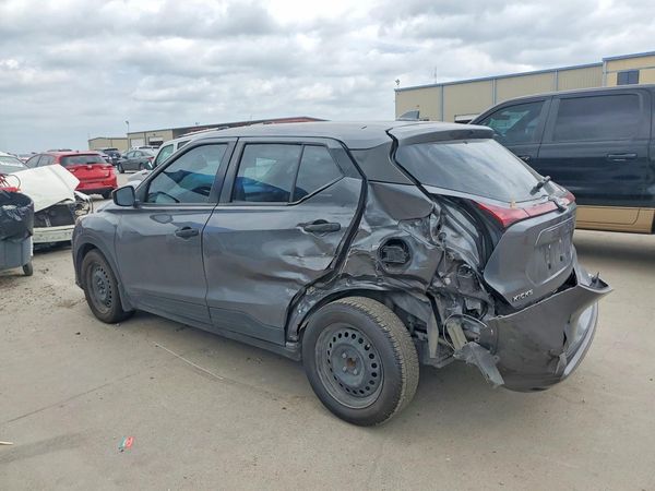 2023 NISSAN KICKS S