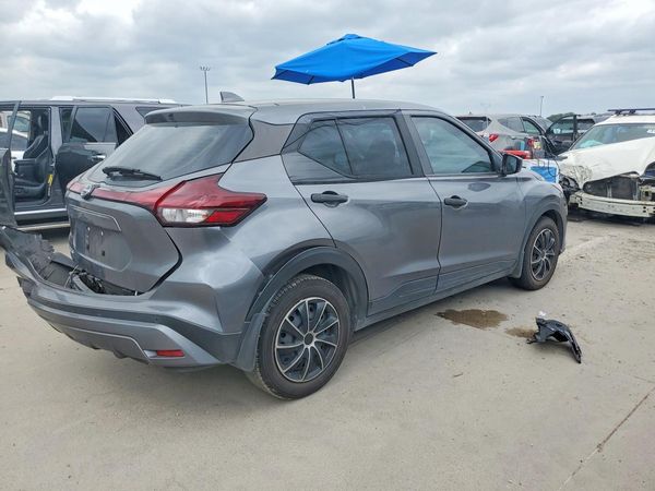 2023 NISSAN KICKS S