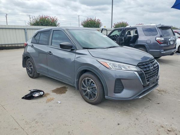 2023 NISSAN KICKS S