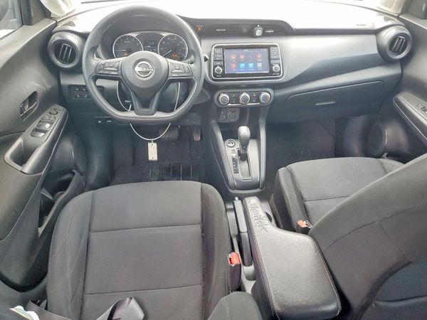 2023 NISSAN KICKS S