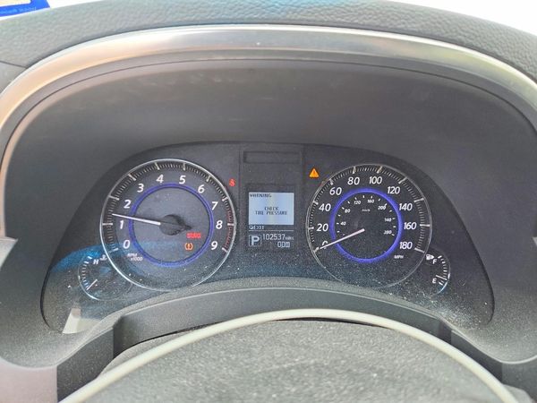2016 INFINITI QX70