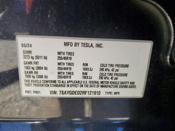2024 TESLA MODEL Y