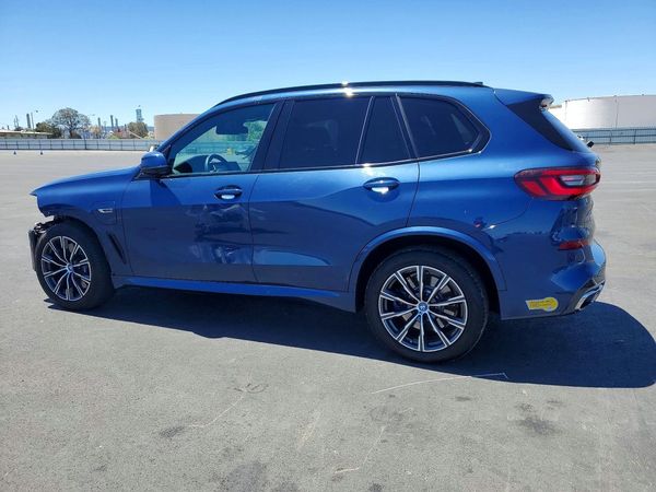 2022 BMW X5 xDrive45e
