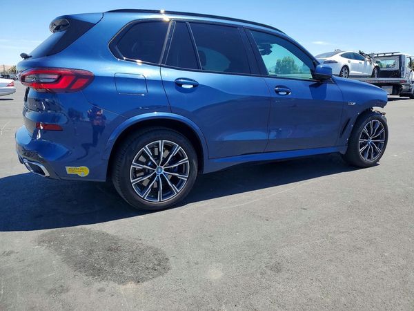 2022 BMW X5 xDrive45e