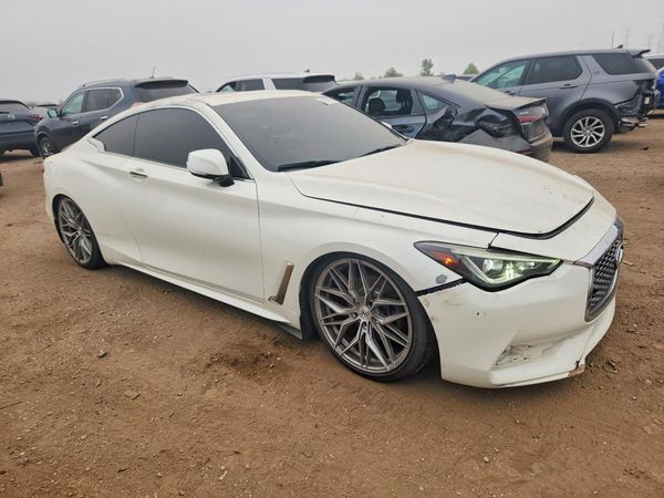 2017 INFINITI Q60