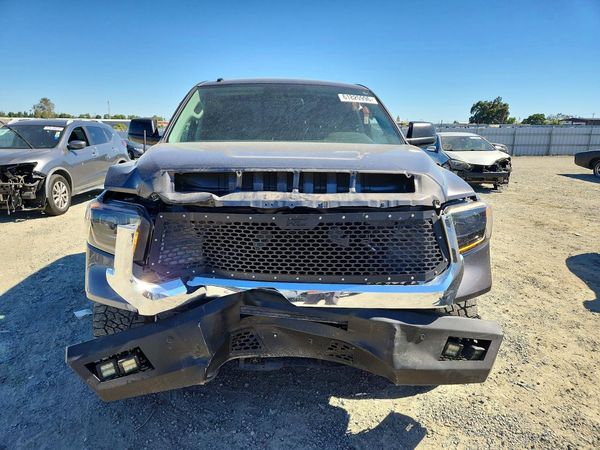 2016 TOYOTA TUNDRA TRD Pro