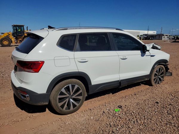 2024 VOLKSWAGEN TAOS