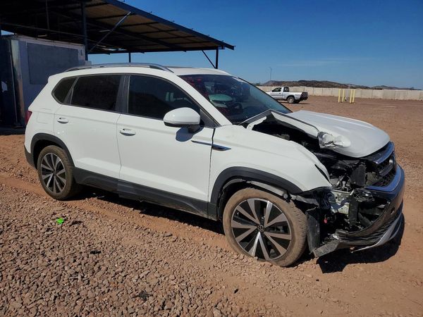 2024 VOLKSWAGEN TAOS