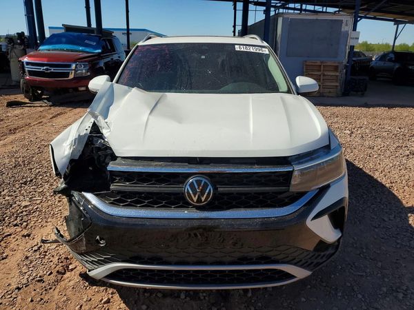 2024 VOLKSWAGEN TAOS