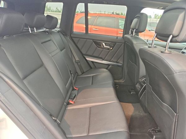 2015 MERCEDES-BENZ GLK