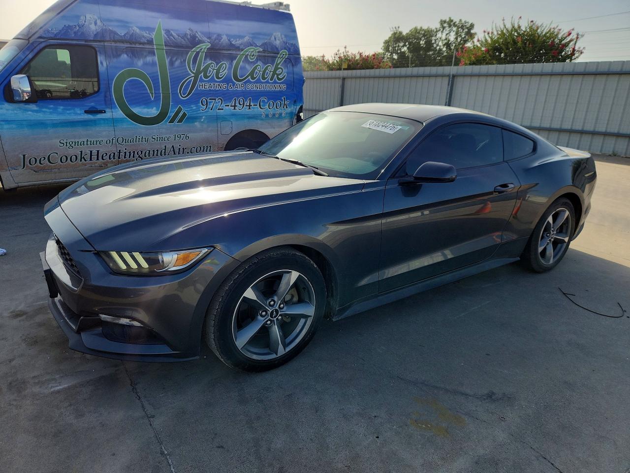 2017 FORD MUSTANG I4 Coupe