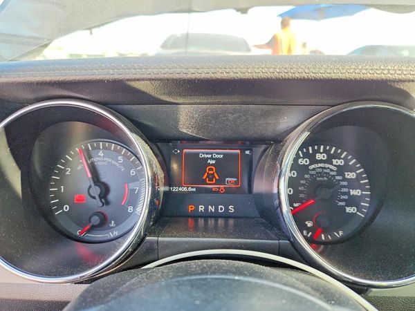 2017 FORD MUSTANG I4 Coupe