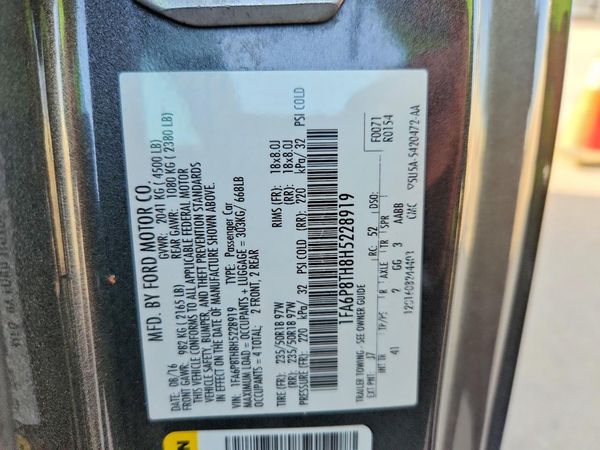 2017 FORD MUSTANG I4 Coupe