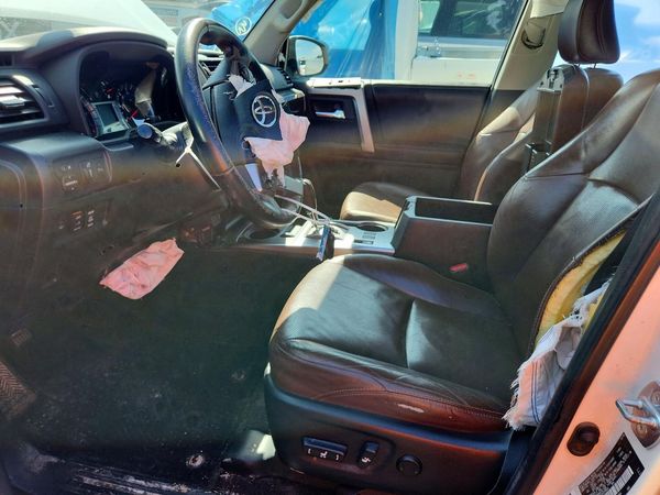 2016 TOYOTA 4RUNNER Base Grade — DENT