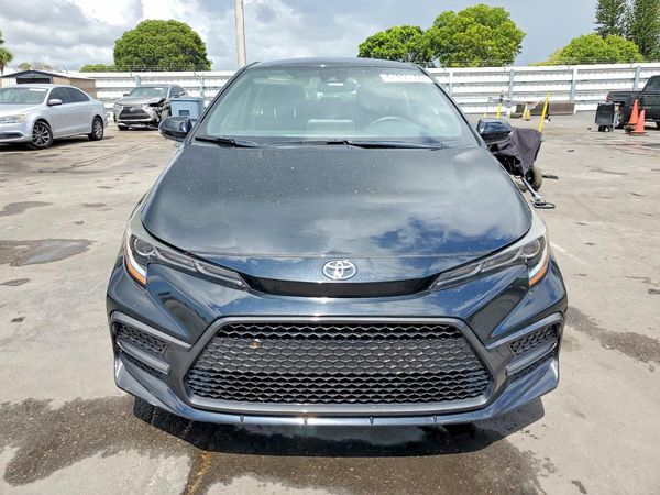 2021 TOYOTA COROLLA SE, CVT