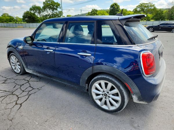 2016 MINI COOPER
