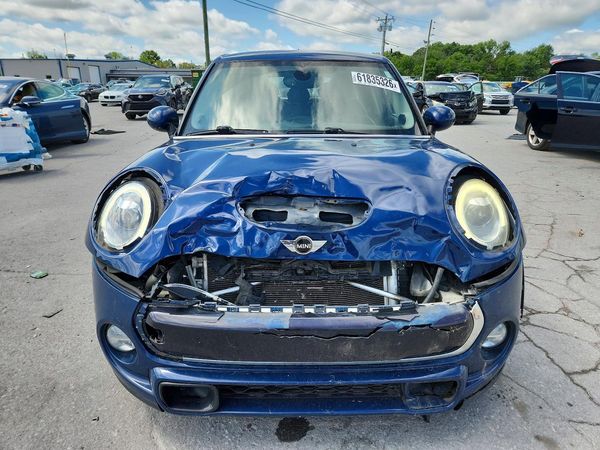 2016 MINI COOPER
