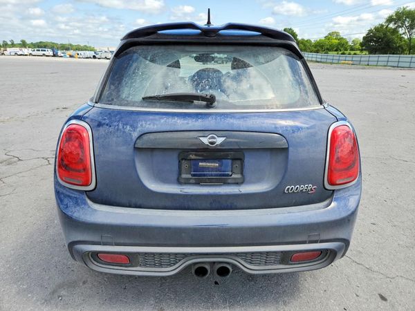 2016 MINI COOPER