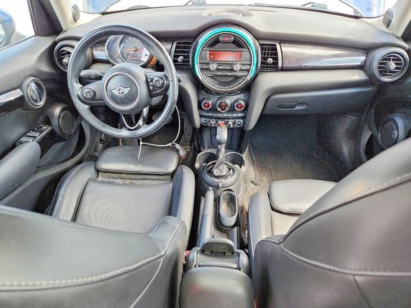 2016 MINI COOPER